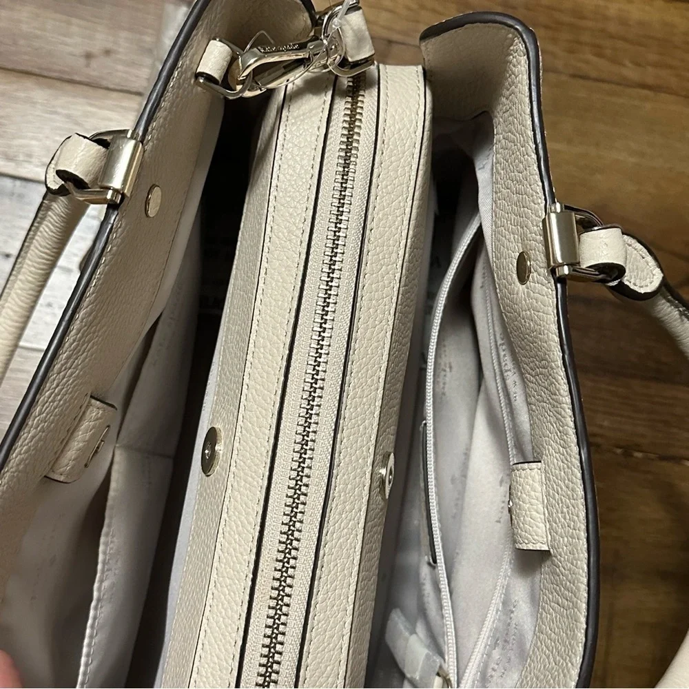 Kate Spade New York Leila Medium Triple compartment Satchel In Light Sand/Gold - Picture 9 of 9